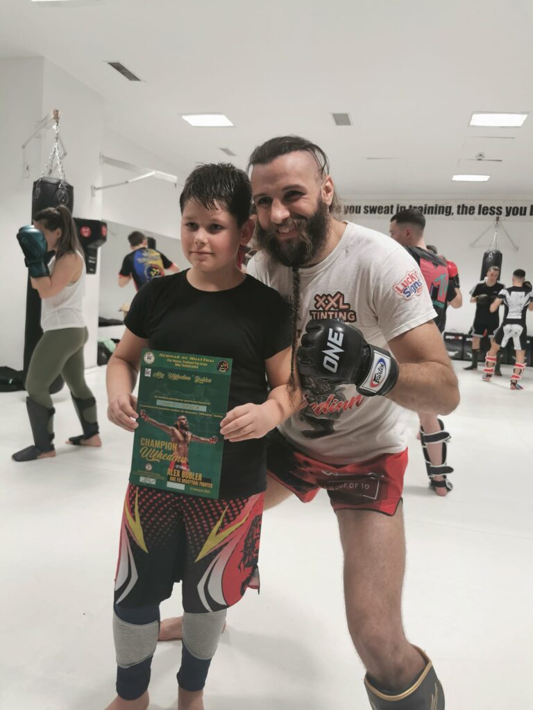 17.02.2023 - Seminar cu Alex Bublea dedicat sportivilor si instructorilor de Muay Thai