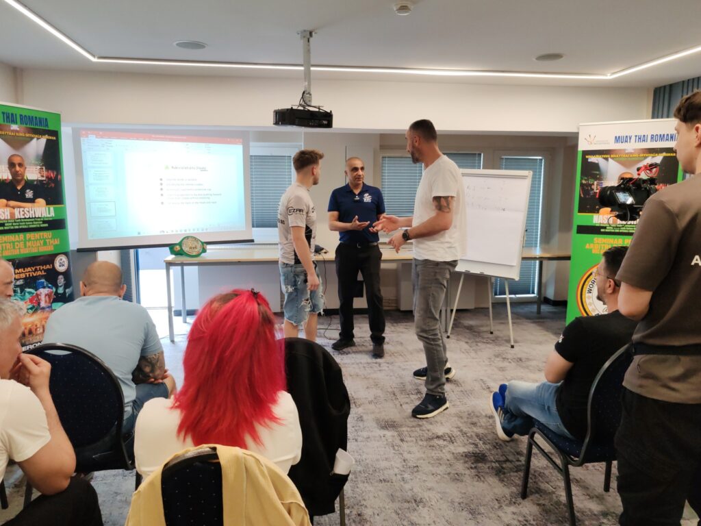 26 Aprilie 2025 - Seminar pentru arbitri de Muay Thai sustinut de Nash Keshwala
