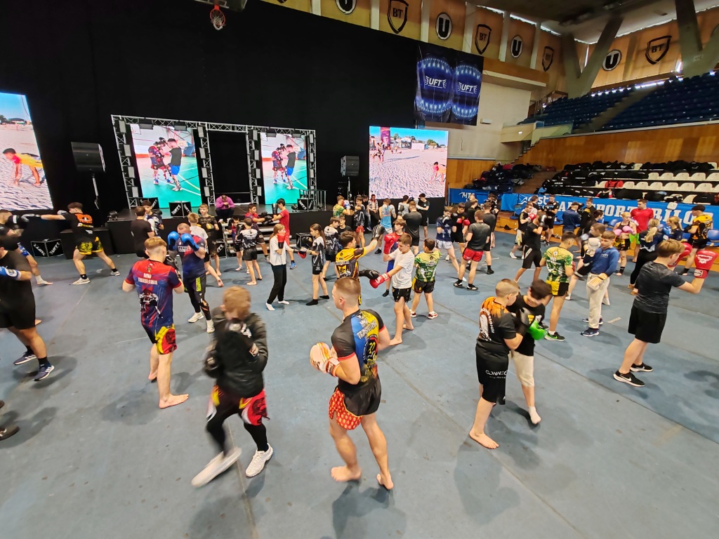 29.05.2029 - Seminar de Muay Thai susținut de Campionul SAK "Black Spider" KAOPONLEK